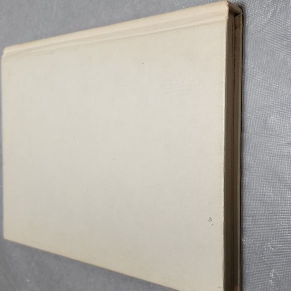 Disneys Growing Up Healthy Book - Picture 7 of 7